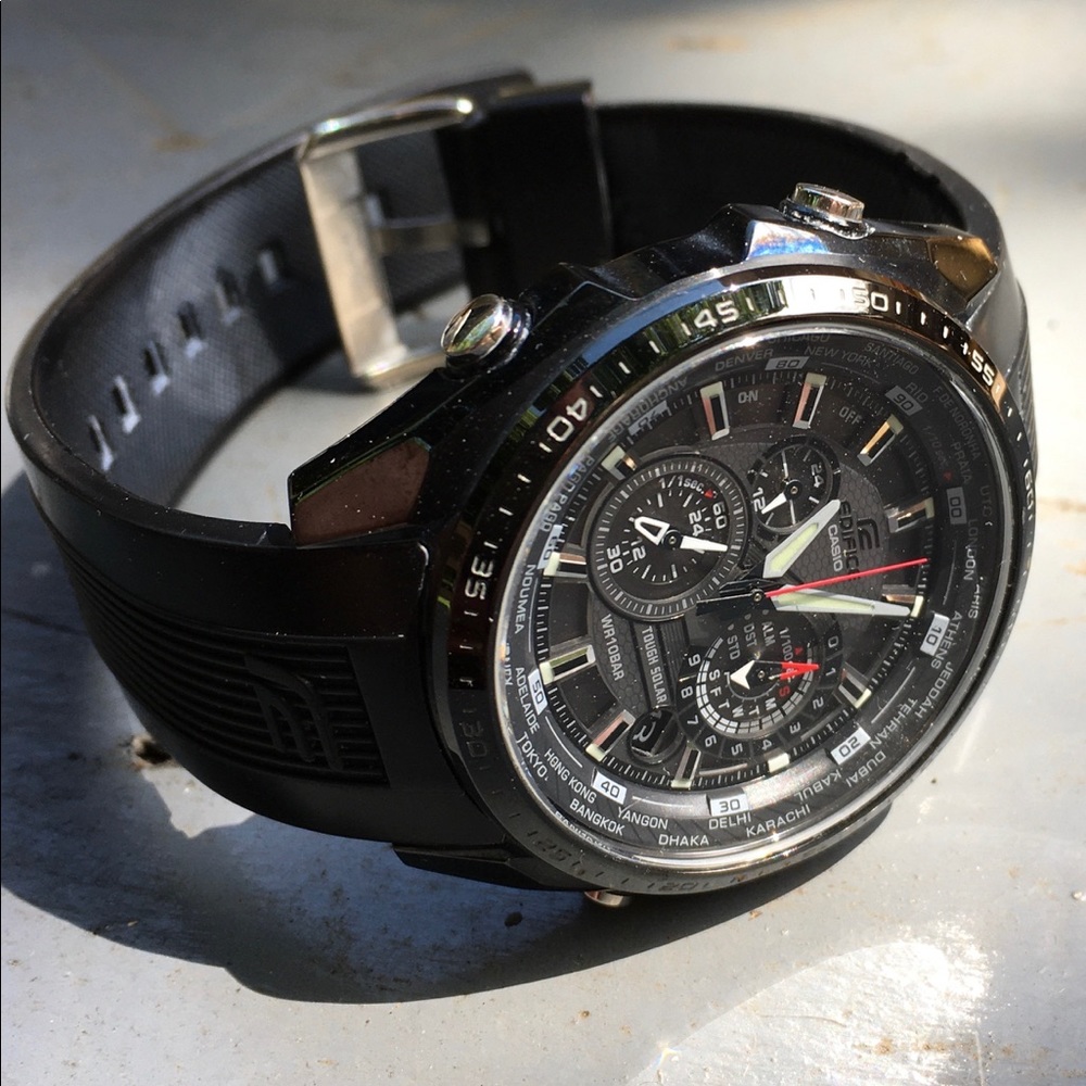 Casio Edifice EQS500C-1A1